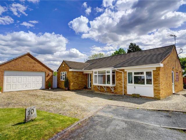 3 bedroom bungalow for sale