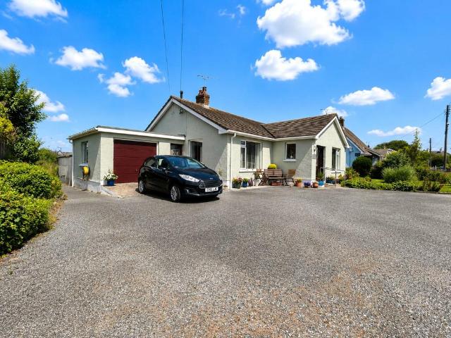 3 bedroom bungalow for sale