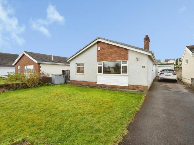 3 bedroom bungalow for sale