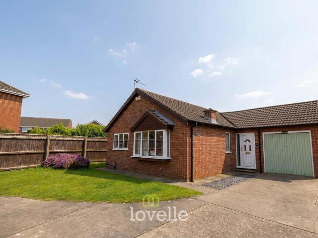 3 bedroom bungalow for sale