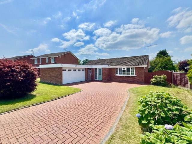 3 bedroom bungalow for sale