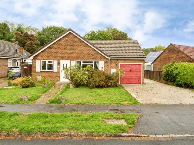 3 bedroom bungalow for sale