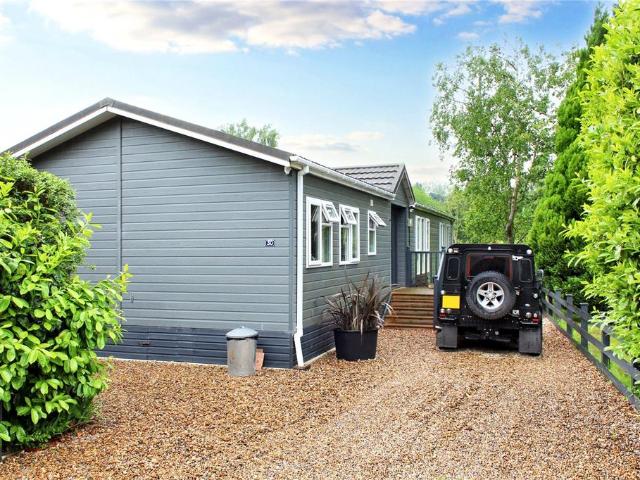 3 bedroom bungalow for sale