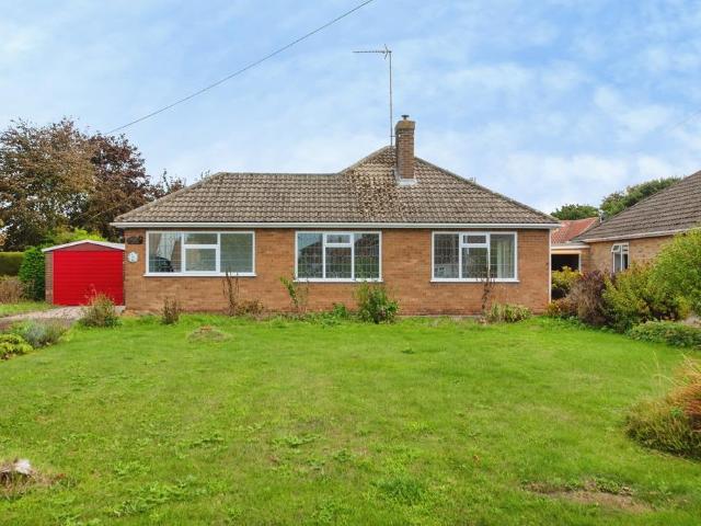 3 bedroom bungalow for sale