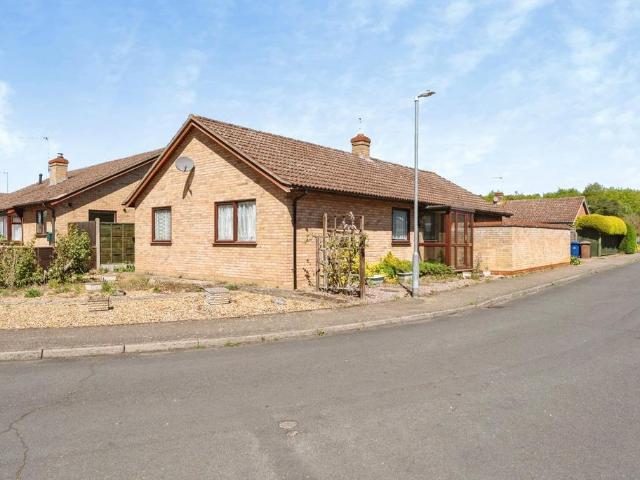 3 bedroom bungalow for sale