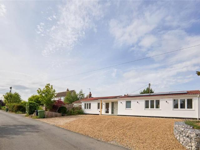3 bedroom bungalow for sale
