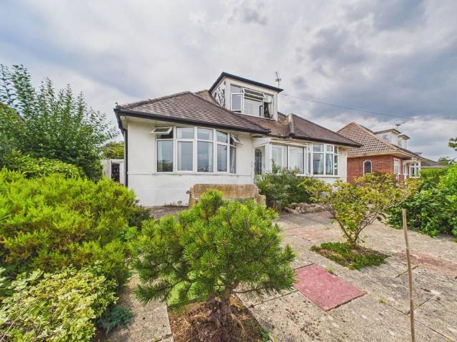 3 bedroom bungalow for sale