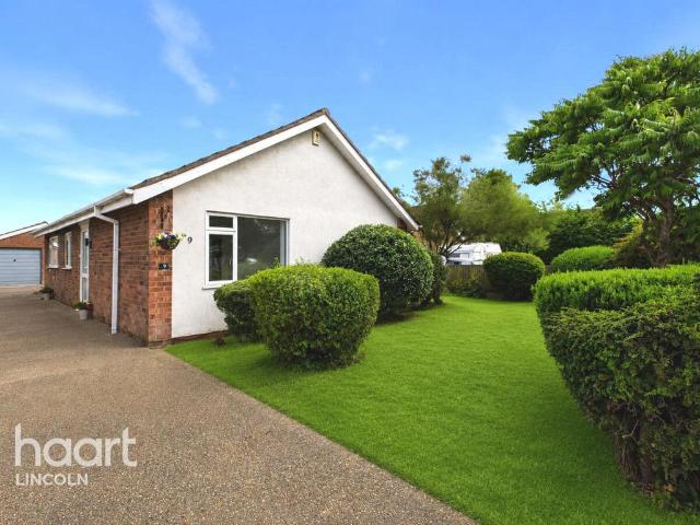 3 bedroom bungalow for sale