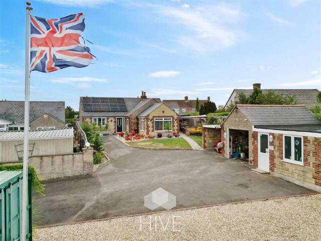 3 bedroom bungalow for sale