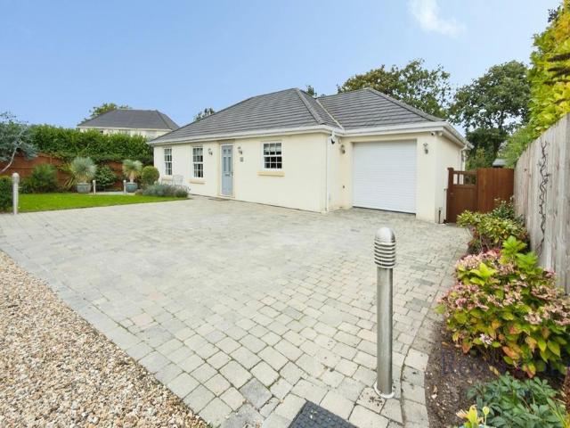 3 bedroom bungalow for sale