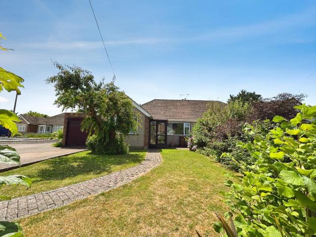 3 bedroom bungalow for sale