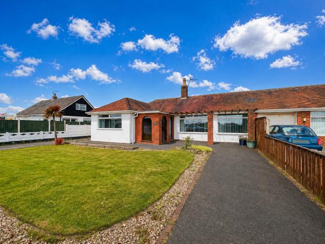 3 bedroom bungalow for sale