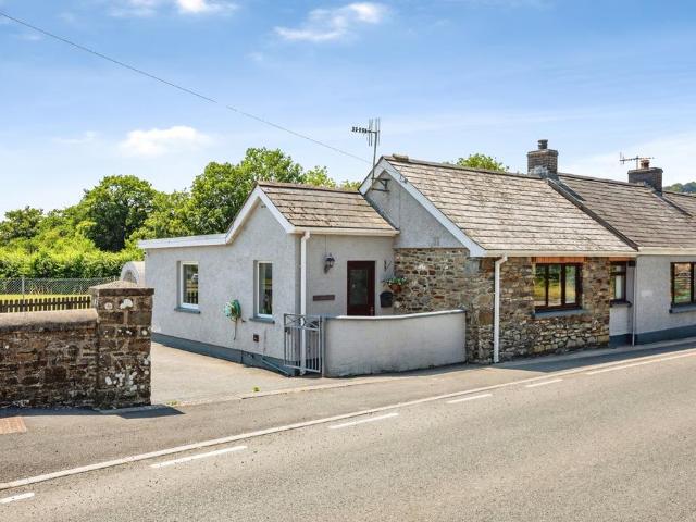 3 bedroom bungalow for sale