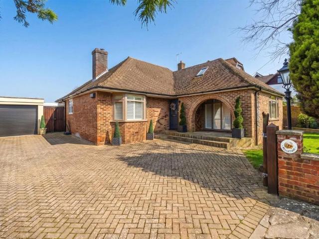 3 bedroom bungalow for sale