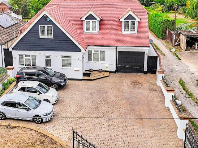 3 bedroom bungalow for sale