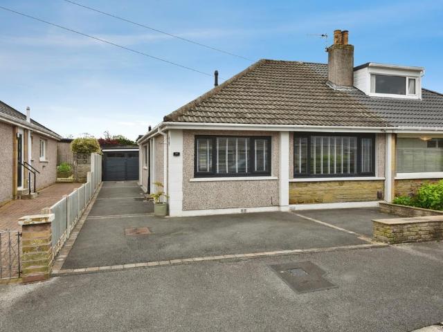 3 bedroom bungalow for sale