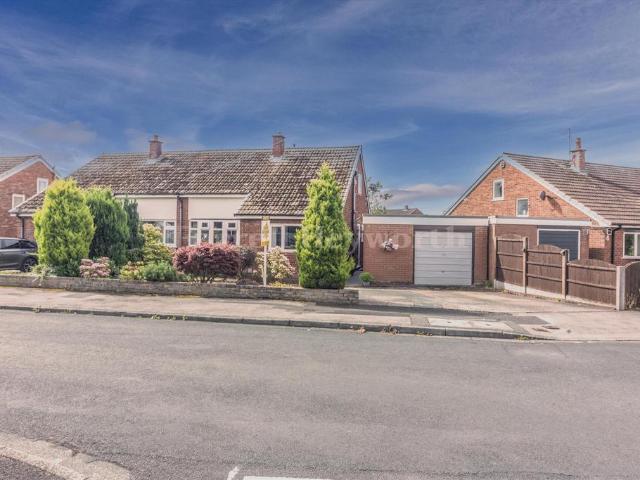 3 bedroom bungalow for sale
