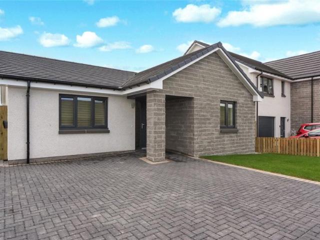 3 bedroom bungalow for sale