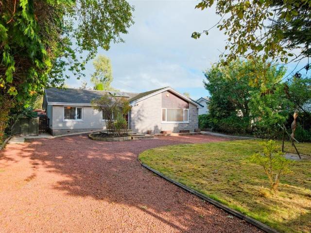 3 bedroom bungalow for sale