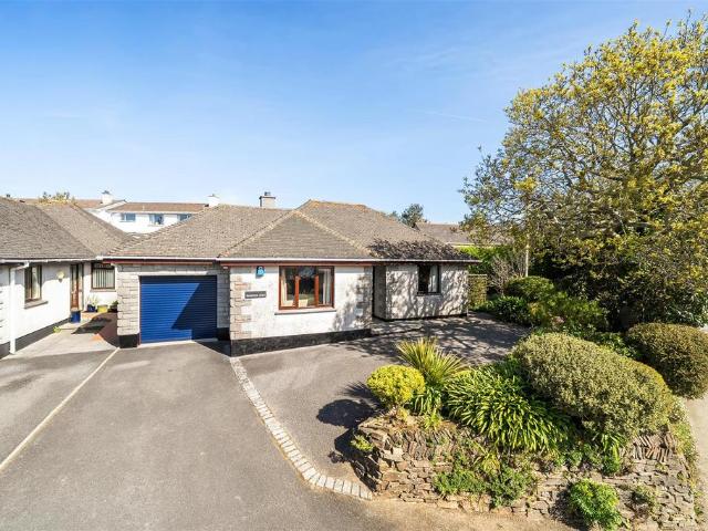 3 bedroom bungalow for sale