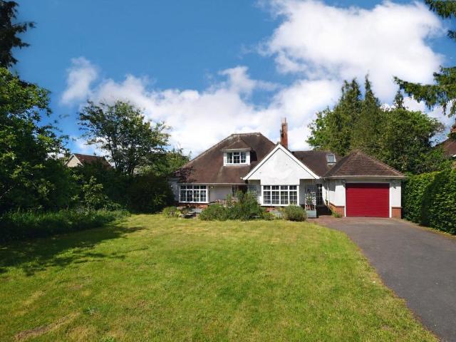 3 bedroom bungalow for sale