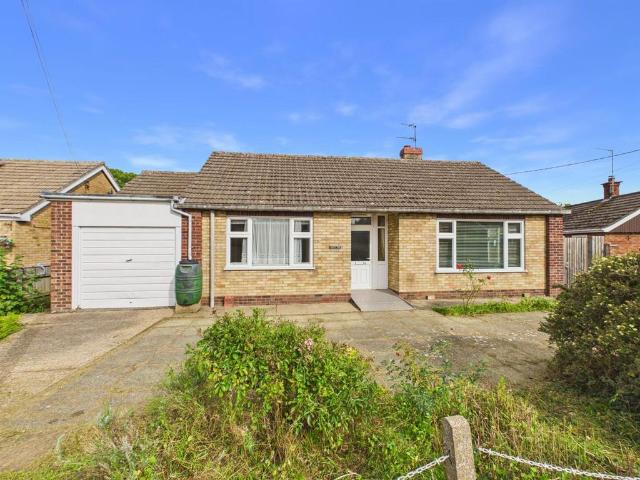 3 bedroom bungalow for sale