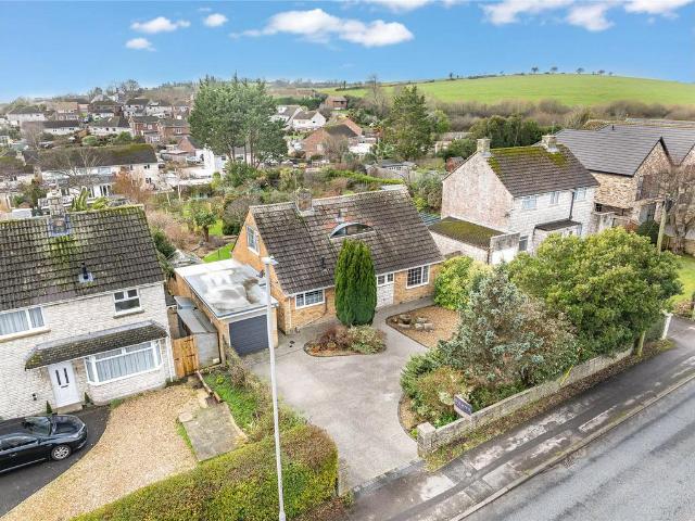 3 bedroom bungalow for sale