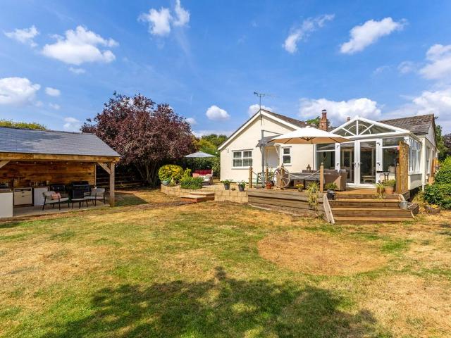 3 bedroom bungalow for sale
