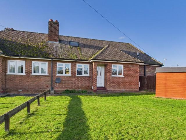 3 bedroom bungalow for sale