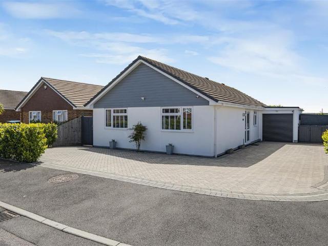 3 bedroom bungalow for sale