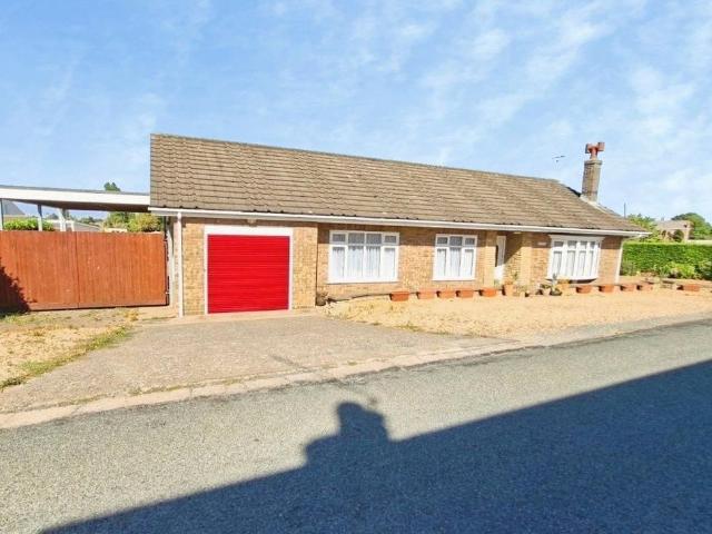 3 bedroom bungalow for sale