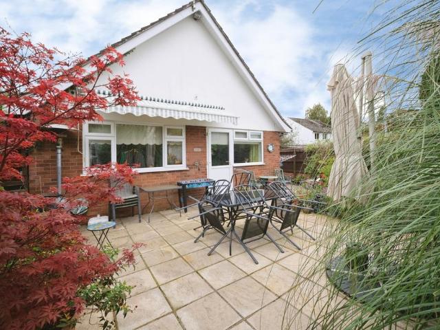 3 bedroom bungalow for sale