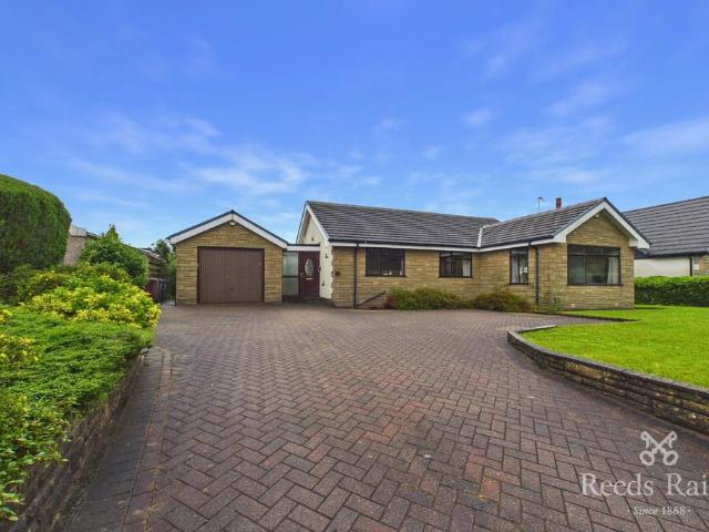 3 bedroom bungalow for sale