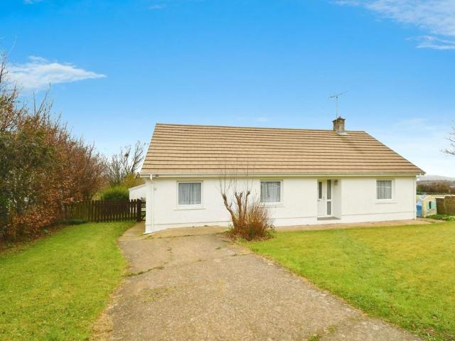 3 bedroom bungalow for sale