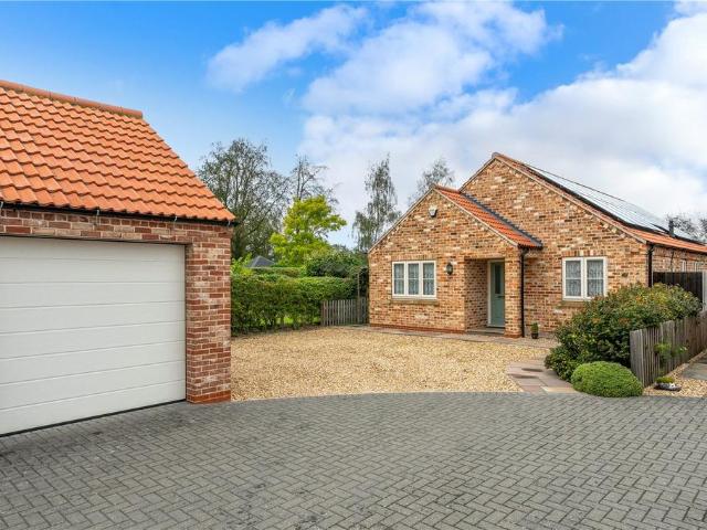 3 bedroom bungalow for sale