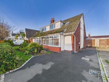 3 bedroom bungalow for sale