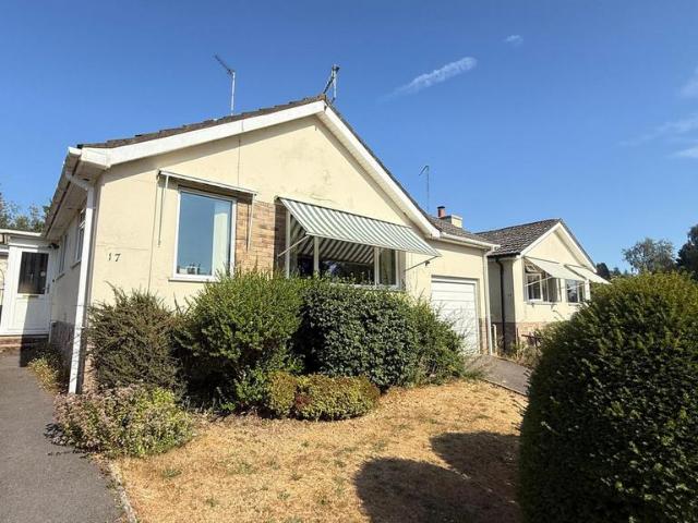 3 bedroom bungalow for sale