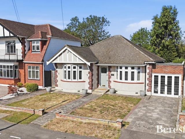 3 bedroom bungalow for sale