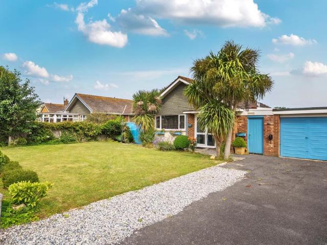 3 bedroom bungalow for sale