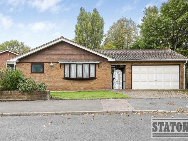 3 bedroom bungalow for sale