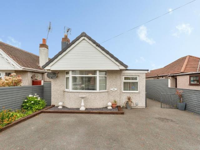 3 bedroom bungalow for sale