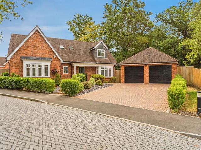 3 bedroom bungalow for sale