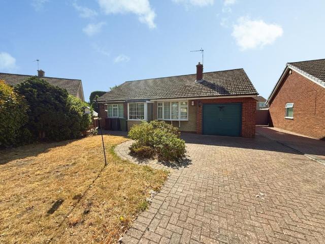 3 bedroom bungalow for sale