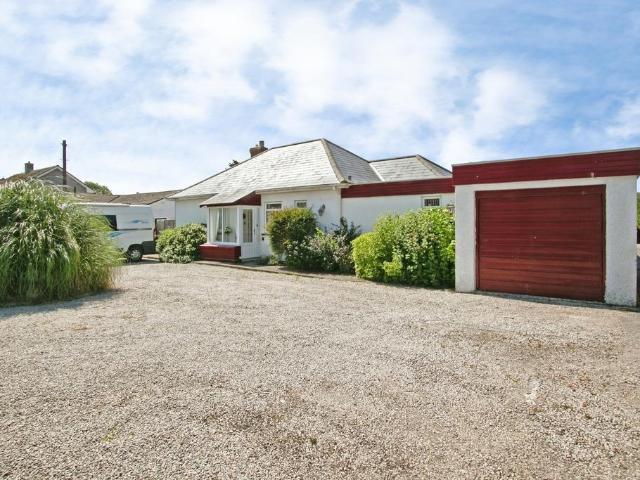 3 bedroom bungalow for sale