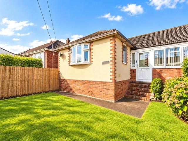 3 bedroom bungalow for sale