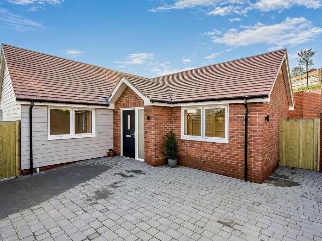 3 bedroom bungalow for sale