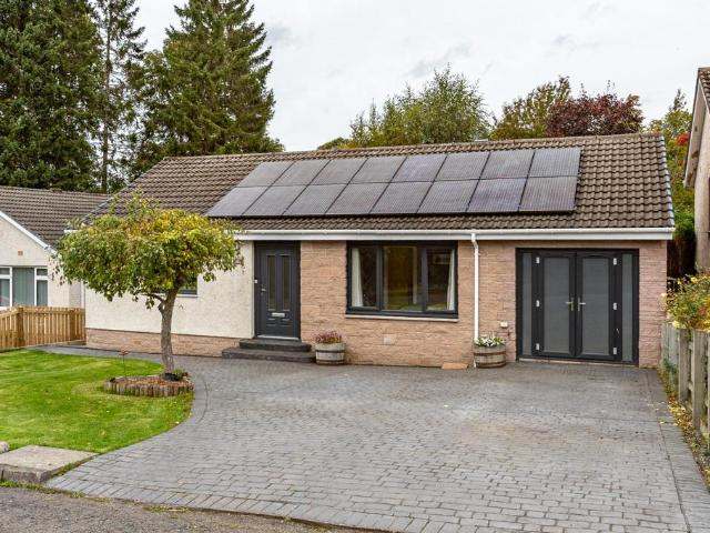3 bedroom bungalow for sale