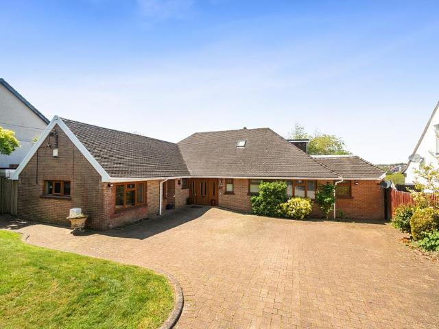 3 bedroom bungalow for sale