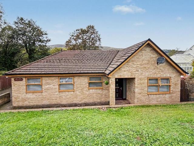 3 bedroom bungalow for sale