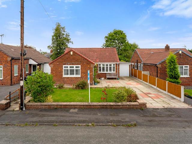 3 bedroom bungalow for sale